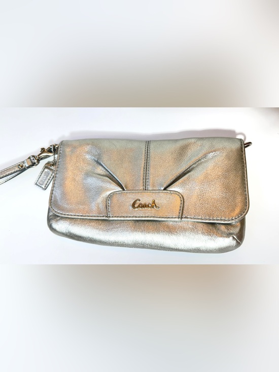 Coach Handbags - Vintage Coach Silver Metallic Leather Wristlet Clutch